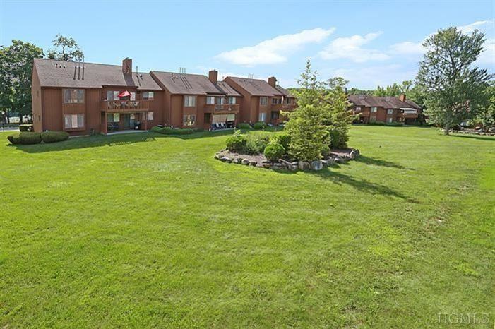131 Panorama Dr - Photo 2 of 19