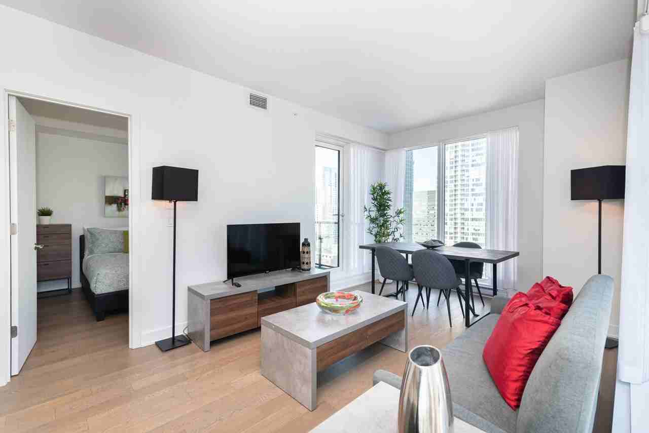 1160 Rue De La Gauchetière O #1261770P - Photo 6 of 36