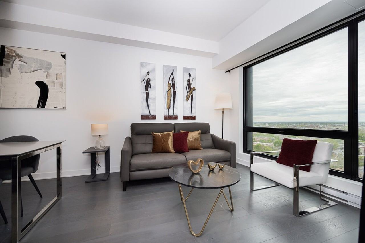 1080 Rue Stanley #1261798P - Photo 3 of 32