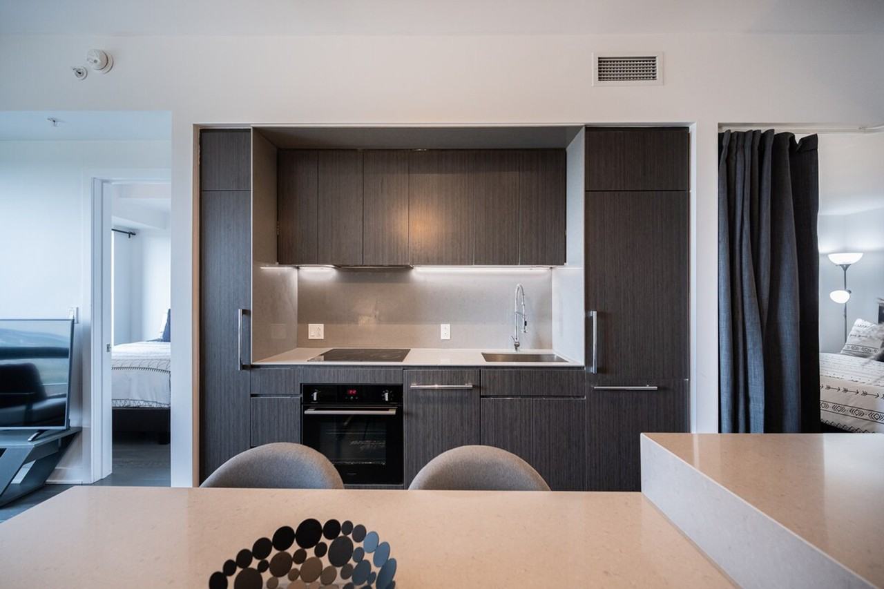 1080 Rue Stanley #1261798P - Photo 6 of 32