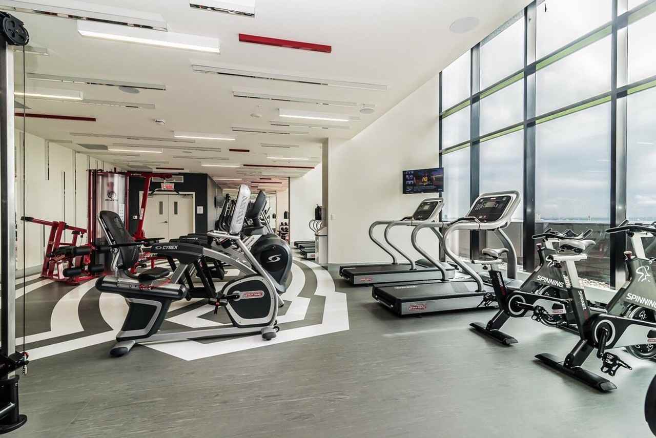 1080 Rue Stanley #1261798P - Photo 2 of 32