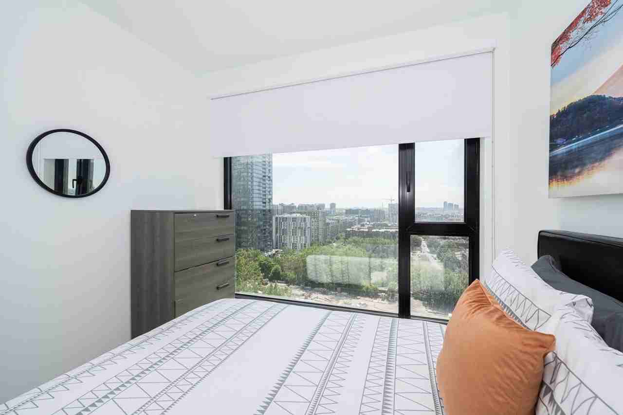 1417 Av Overdale #1261813P - Photo 6 of 46