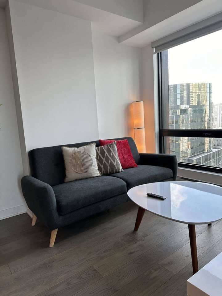 1070 Rue Drummond #1261848P - Photo 6 of 39