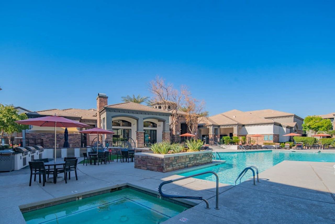 7455N N 95th Ave #1263150P - Photo 7 of 32