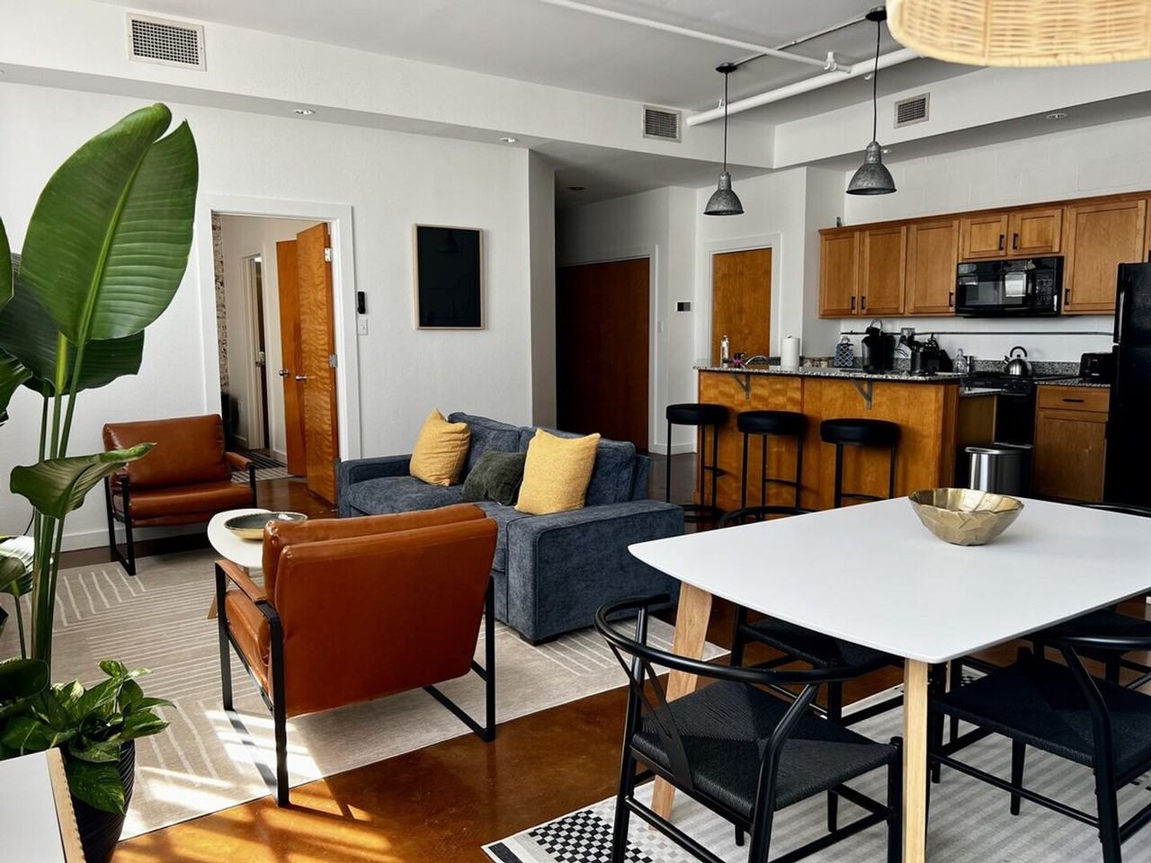 527 Saint Joseph St #1265373P - Photo 4 of 26