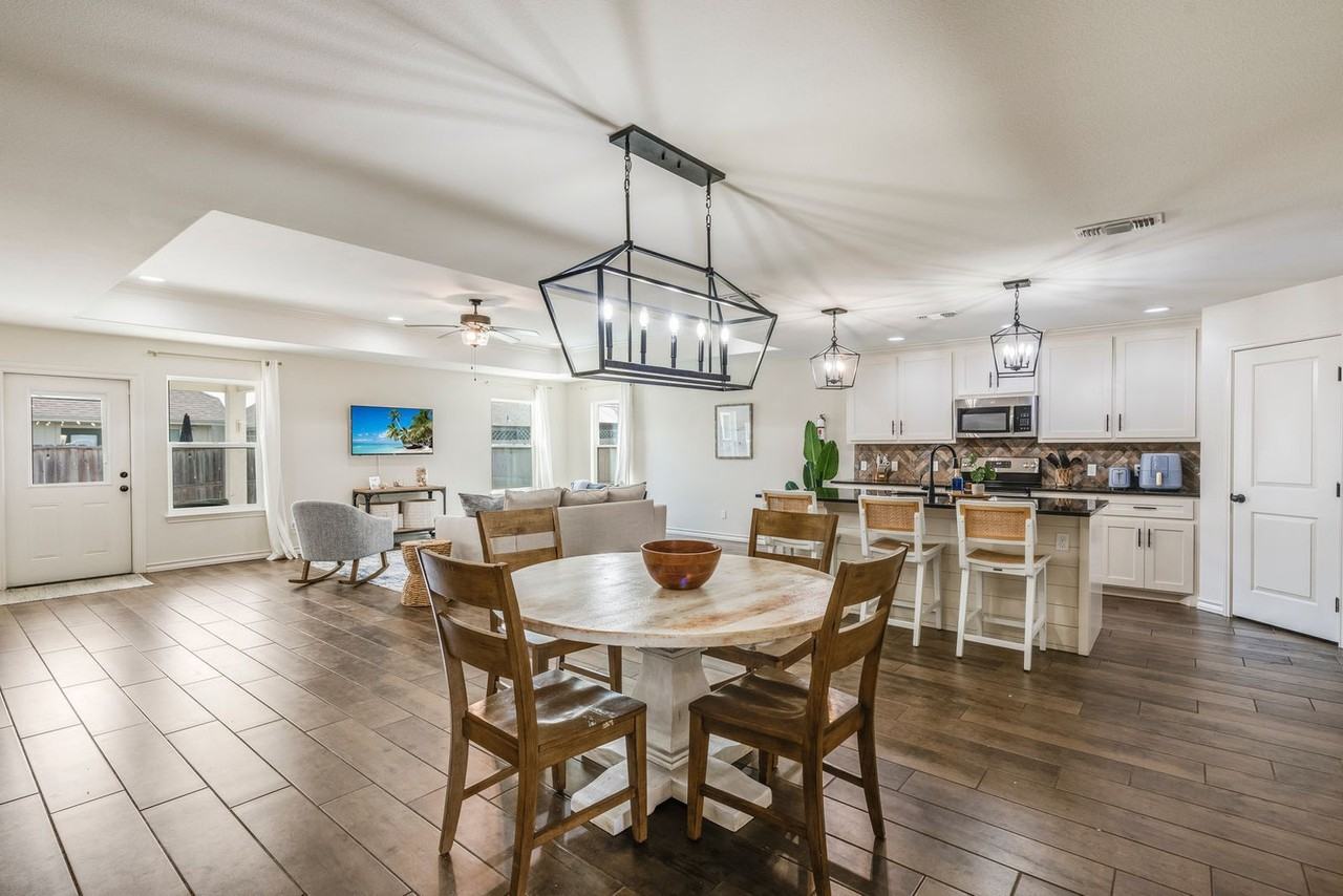 3230 Creek Side Dr #1268411P - Photo 2 of 37