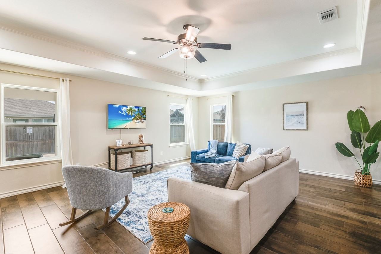 3230 Creek Side Dr #1268411P - Photo 5 of 37