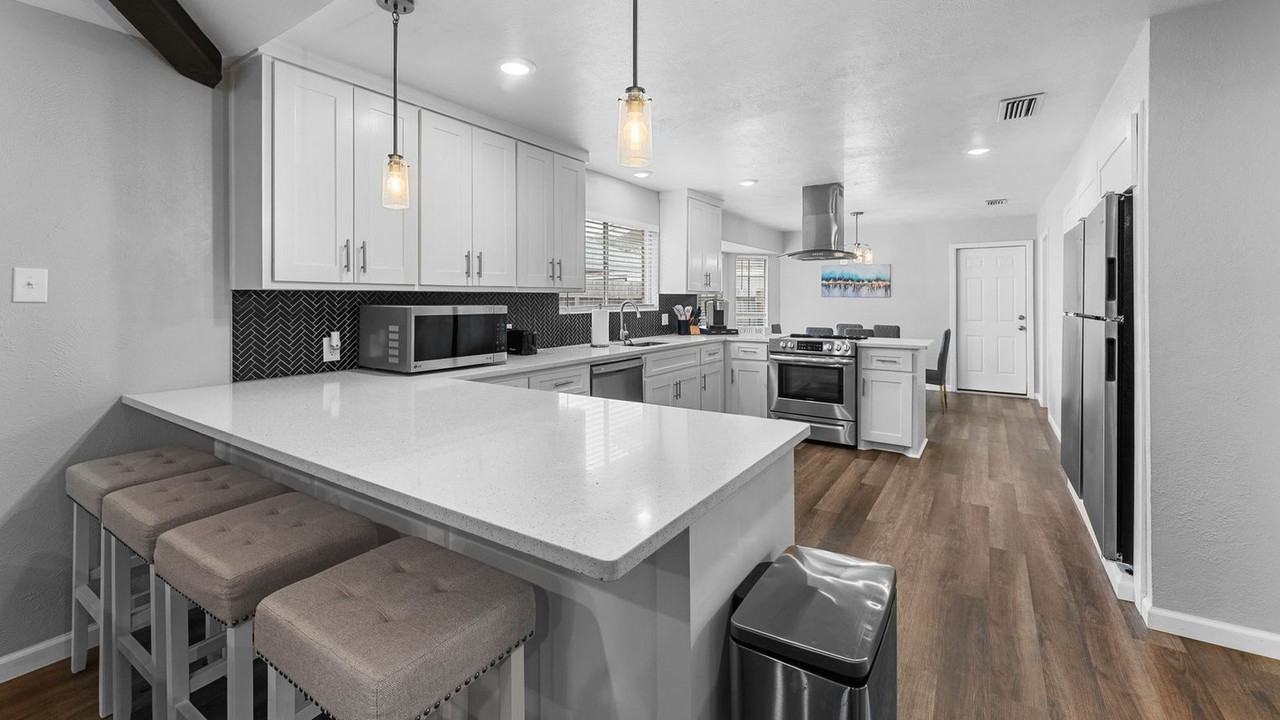 6314 Senators Drive #1268430P - Photo 3 of 37