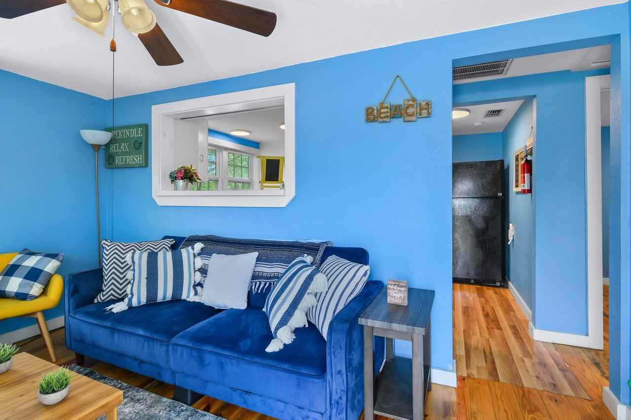 822 North Ann Street #1268440P - Photo 2 of 23