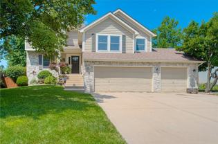 18424 Ash St - Photo 1 of 1