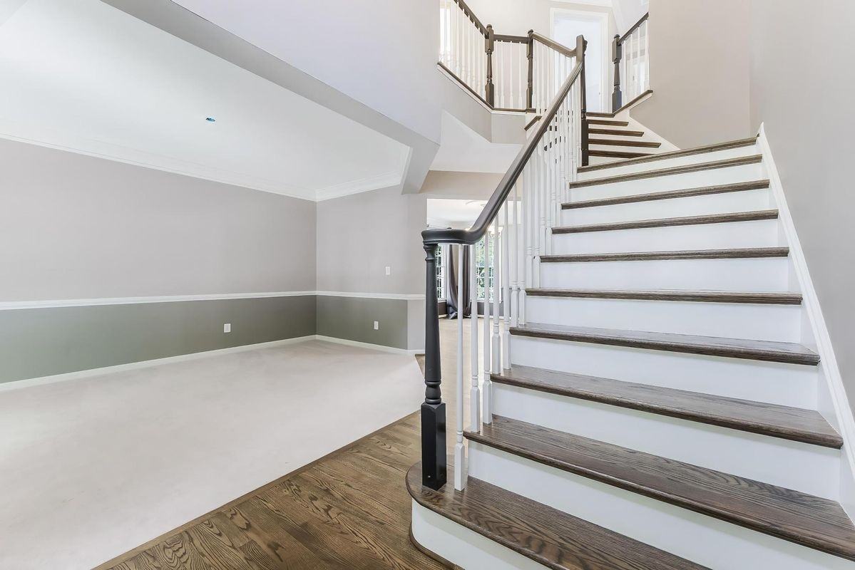 20152 Boxwood Pl - Photo 3 of 37