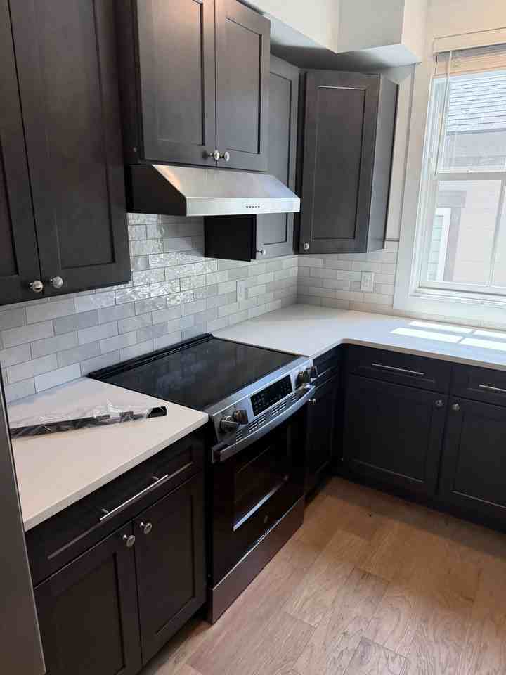 530 E Park Ave #A - Photo 5 of 42