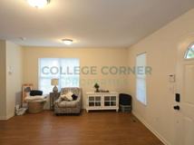 1048 Ranch Dr - Photo 1 of 1