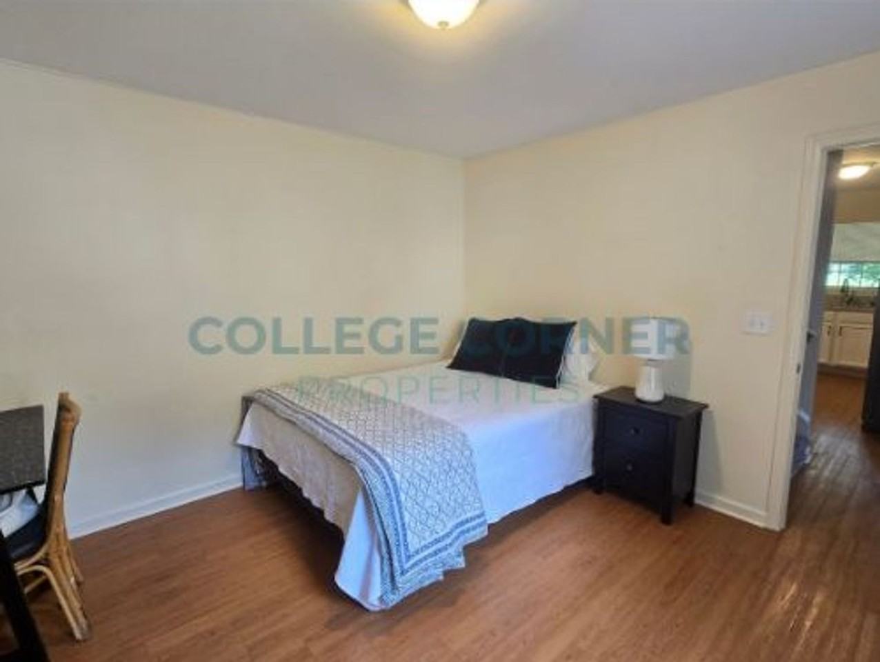 1048 Ranch Dr - Photo 7 of 21