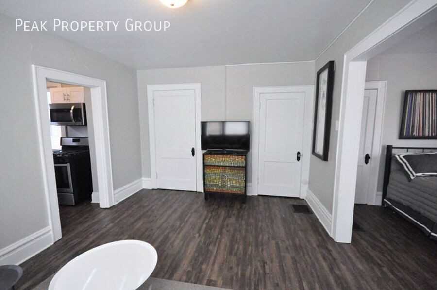 24 E 2nd Ave #7 - Photo 6 of 16