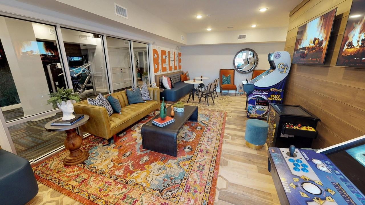 Luxe Belle | Student Housing - Photo 6 of 50