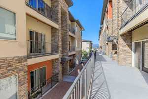 featured image of 1192 Westmoreland Rd