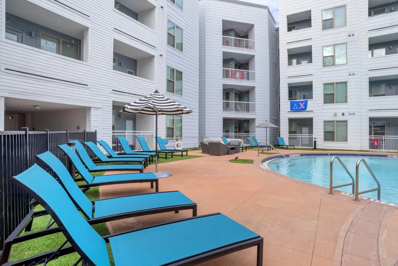 The Locale Tallahassee | Student Housing - Photo 2 of 36