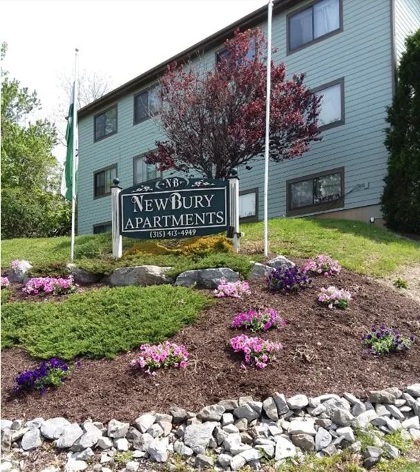 Newbury Apartment Homes - Photo 7 of 25