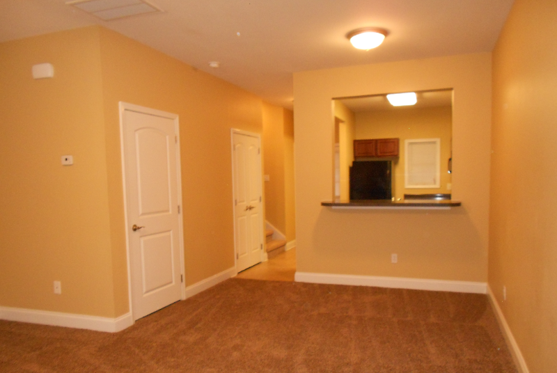 304 Willington Mnr - Photo 2 of 6