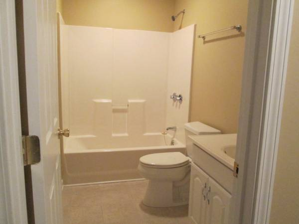 304 Willington Mnr - Photo 4 of 6