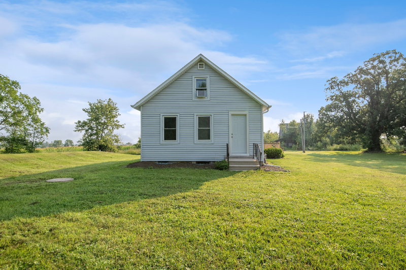 3495 Caboose Ln - Photo 2 of 23
