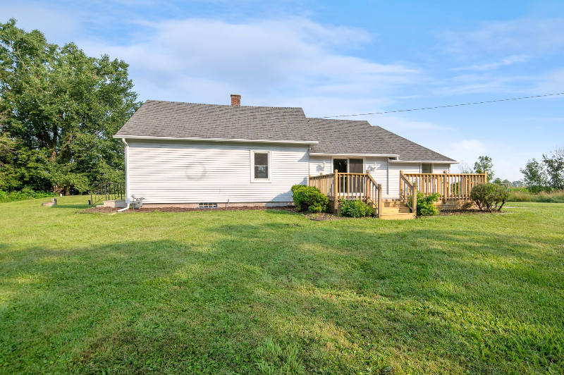 3495 Caboose Ln - Photo 3 of 23