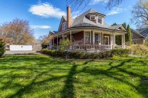 featured image of 521 S 1st Ave