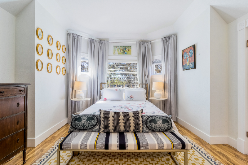 521 S 1st Ave - Photo 5 of 14