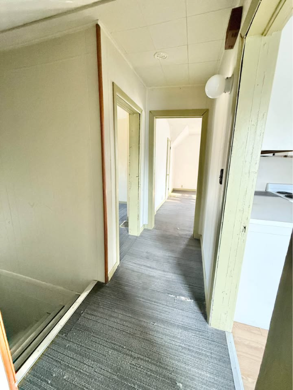 528 N 1st St #2 - Photo 5 of 6