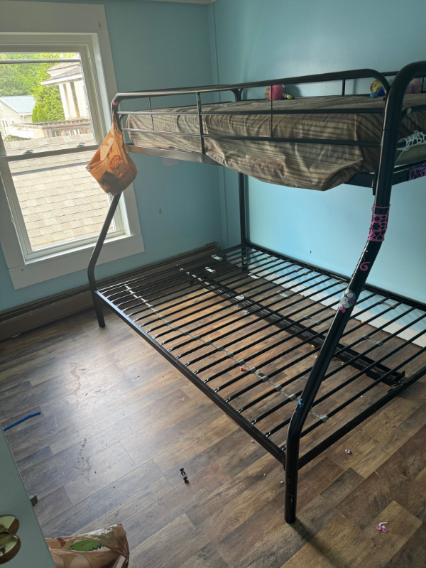 33 Central Sq #01 - Photo 2 of 14