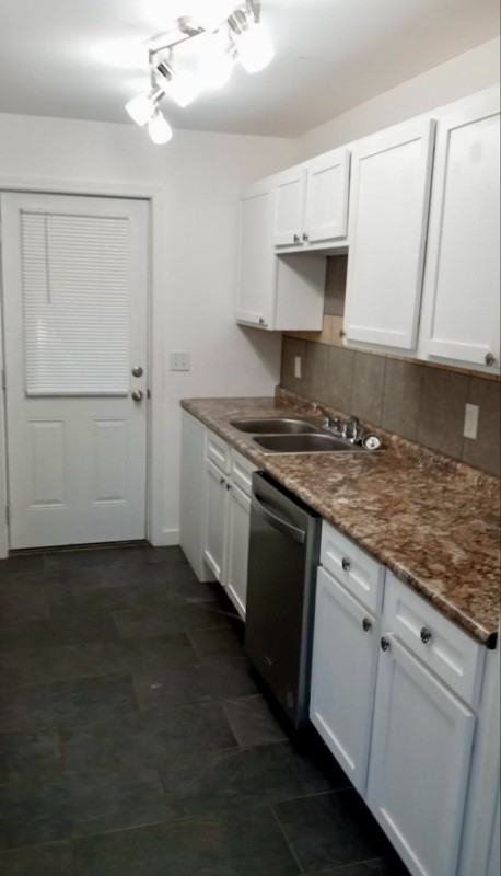 104 E Horner St - Photo 3 of 8