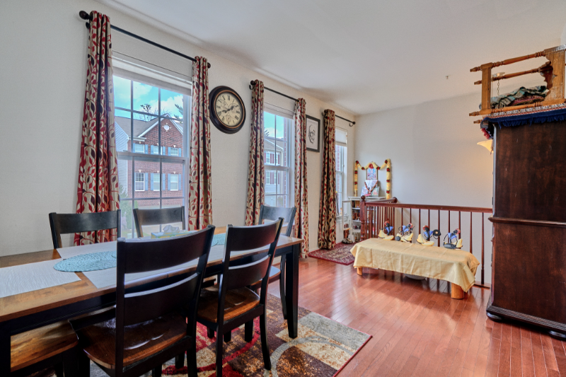 7863 River Rock Way - Photo 3 of 17