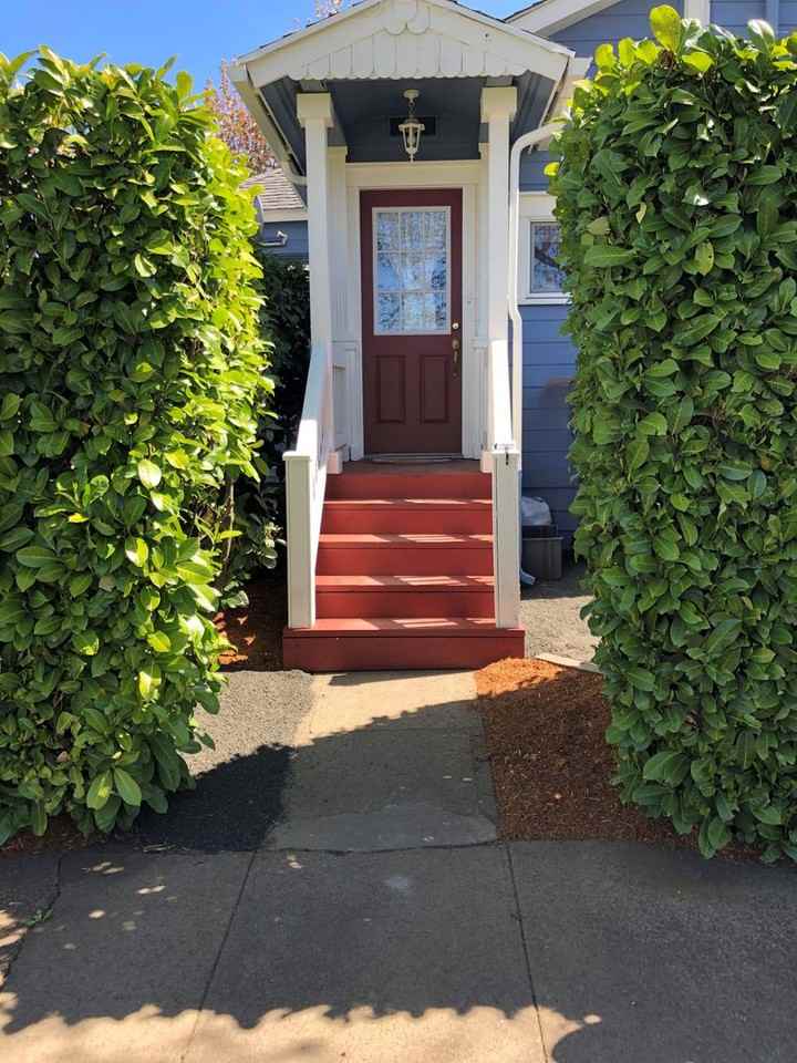 1105 1st Ave Ne #2 - Photo 5 of 14
