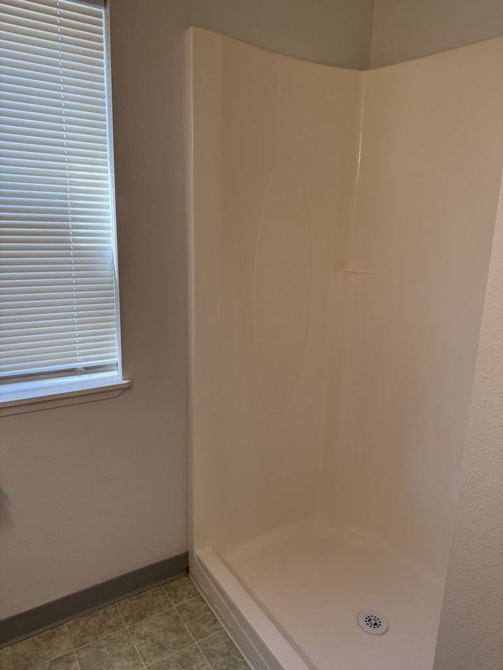 908 N 34th Ave #NA - Photo 6 of 11