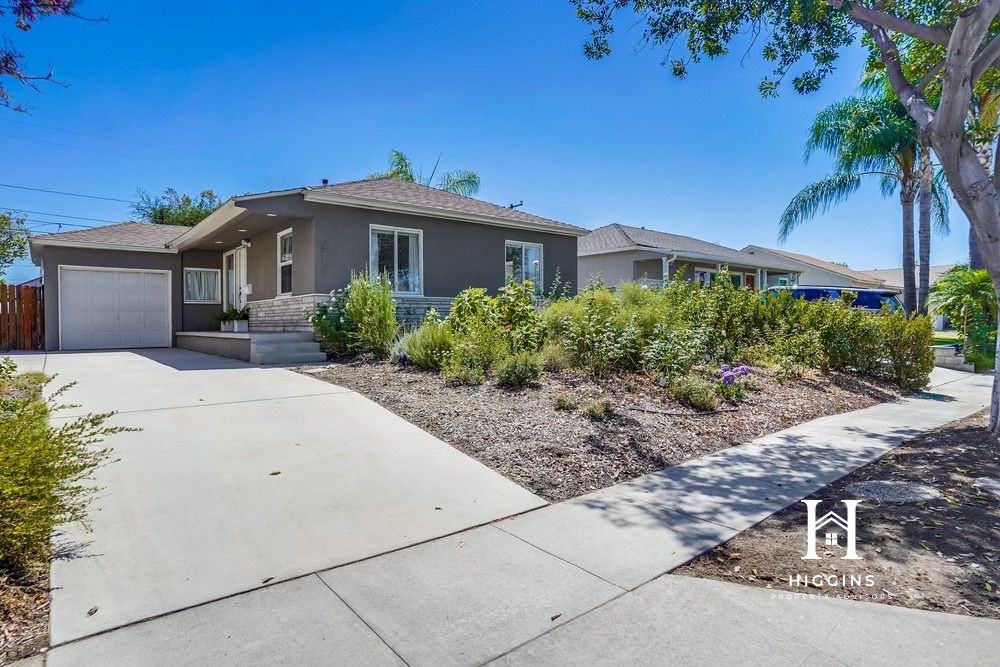 5716 Hazelbrook Ave #NA - Photo 2 of 24