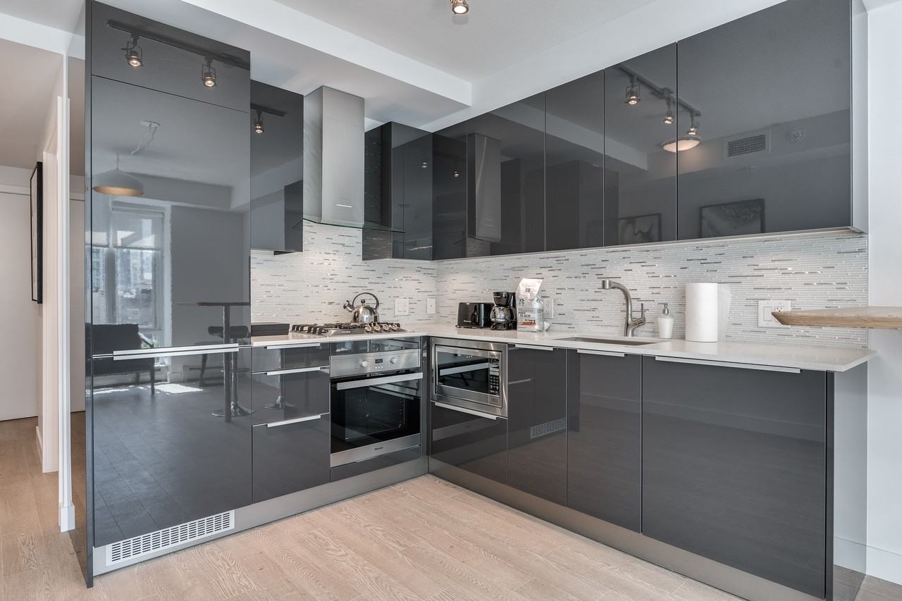 1283 Howe Street - Photo 8