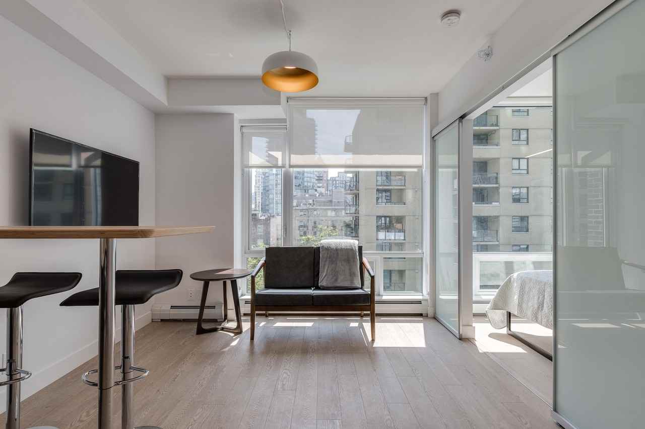 1283 Howe Street - Photo 14