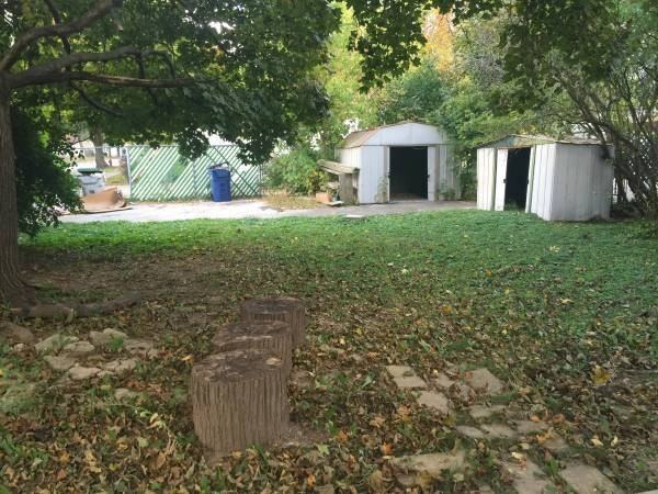 5703 N 36th St - Photo 2 of 21