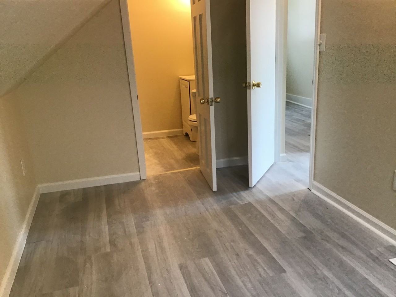 5703 N 36th St - Photo 5 of 21
