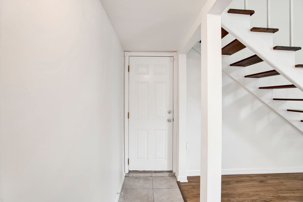 4707 Huron Dr - Photo 4 of 27