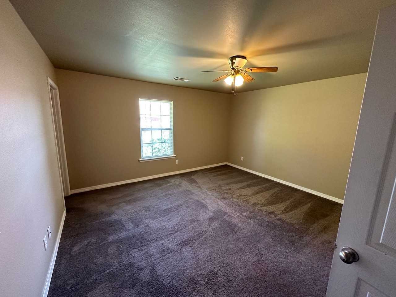 77 Sundance Dr - Photo 5 of 9