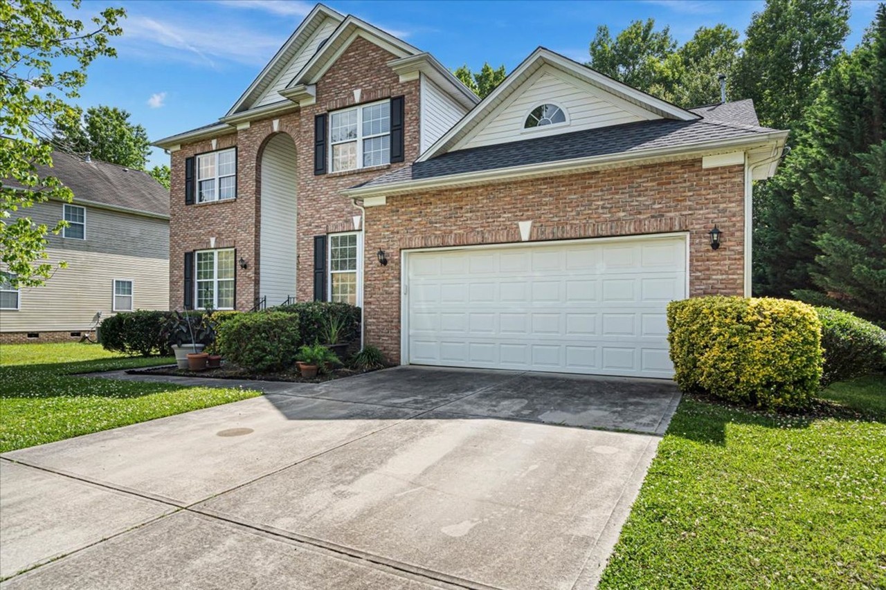 15114 Bridle Trace Ln - Photo 4 of 24