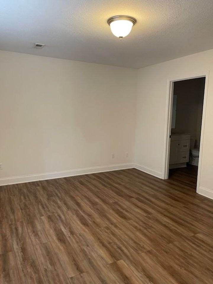 993 Belle Meadows Blvd - Photo 7 of 19