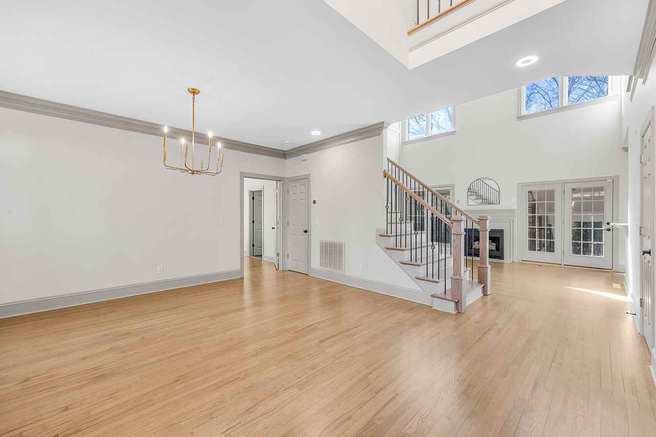 7130 Prescott Pond Ln - Photo 2 of 27