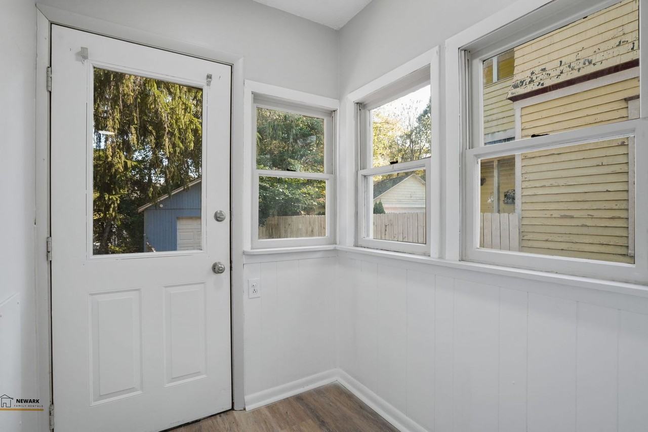 588 Mount Vernon Rd - Photo 6 of 39