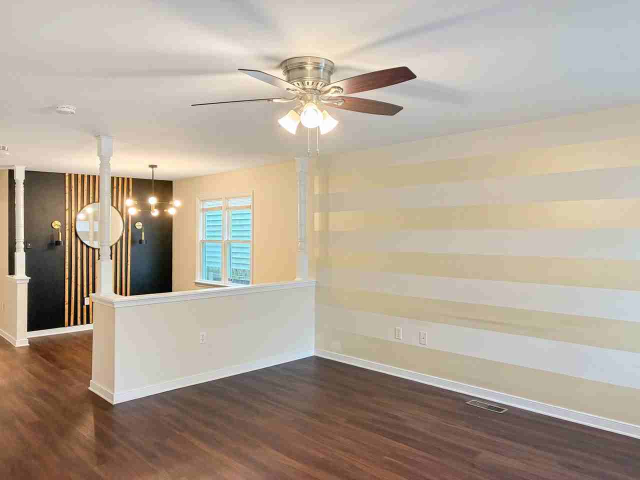 312 E 19th St - Photo 3 of 19