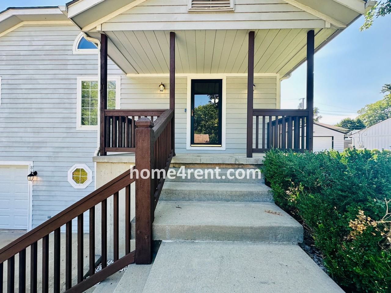 8601 England St - Photo 3 of 50