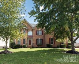 247 Montibello Dr - Photo 1 of 1