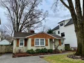 2909 Manor Rd - Photo 1 of 1